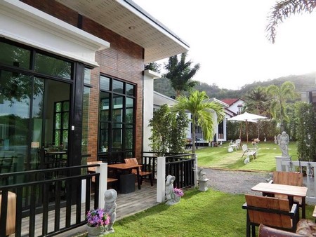 ขายที่ดินพร้อมสิ่งปลูกสร้าง-จประจวบคีรีขันธ์-ที่สวยหน้ามองเห็นวิวทะเล-หลังติดเขา