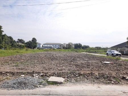 ขายที่ดินถมแล้ว-ซอยพระยาสุเรนทร์-33-หมู่บ้านชื่นกมลนิเวศน์-7