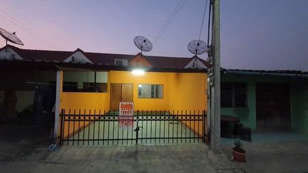 ขายทาวน์เฮาส์-รีโนเวทใหม่-นครปฐม-เพียง-7-แสนบาท