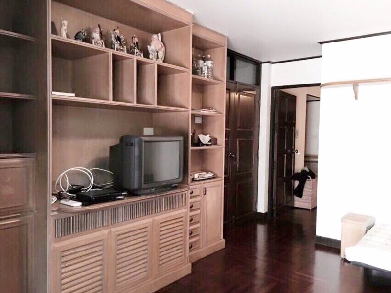 ทาวน์โฮมสวยในหมู่บ้าน-เพื่ออยู่อาศัย-town-home-in-compound-for-residence