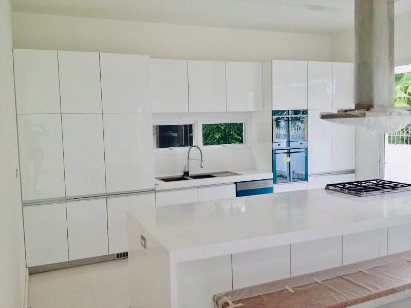 บ้านเดี่ยว-ในหมู่บ้าน-มีสระว่ายน้ำส่วนตัว-ในพัฒนาการ-a-modern-single-house-in-compound