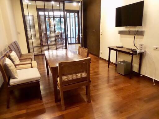 บ้านเดี่ยวขนาดใหญ่มาก-เพื่ออยู่อาศัย-ในซอยสุขุมวิท-71-a-big-single-house-with-nice-garden