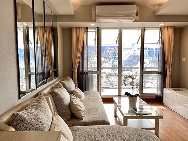 คอนโด-waterford-50-แบบ-2-ห้องนอน-for-sale-2-bed-unit-in-on-nut-area