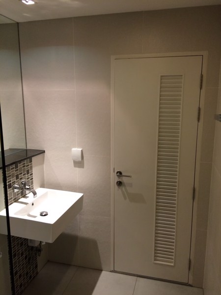 ให้เช่าคอนโดเออบาโน่แอบโซลูท-สาทร-ตากสิน-ใกล้-bts-กรุงธนบุรี-โทร-0806288997-ม่อน-‪https-linee-sd