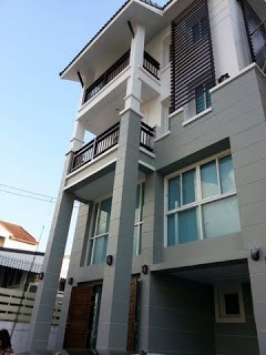 bs153-ให้เช่าและขาย-บ้านเดี่ยว-4ชั้น-ทำเลใจกลางเมือง-ซอยปรีดีพนมยงค์-31