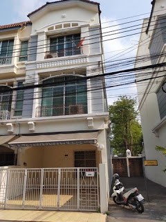 b150-ให้เช่าทาว์โฮม-3-ชั้น-โครงการ-บ้านกลางเมืองลาดพร้าว-71-ซอย-นาคนิวาส-11