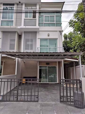 bp4-ให้เช่าทาวน์โฮม-3-ชั้น-โครงการ-เดอะเมทโทร-พระราม-9-the-metro-rama-9-ติดกับถนนคู่ขนานมอเตอร์เวย