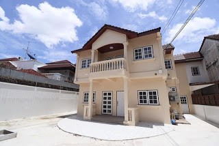 sk3-ให้เช่าบ้านเดี่ยว-2ชั้น-ซอย-รามคำแห่ง-36-1-บ้านrenovateใหม่-เหมาะสำหรับพักอาศัย