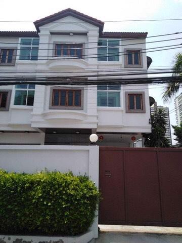 bm31-ให้เช่าบ้านเดี่ยว-3-ชั้น-ใจกลางเมือง-ซอยเอกมัย12-ทะลุซอยปรีดีย์-31-ได้-ใกล้โรงเรียนนานาชาติ-adv