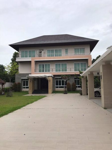 ให้เช่าบ้านเดี่ยว-โฮมออฟฟิตซอยโยธินพัฒนา-3-เลียบทางด่วนเอกมัย-รามอินทรา-