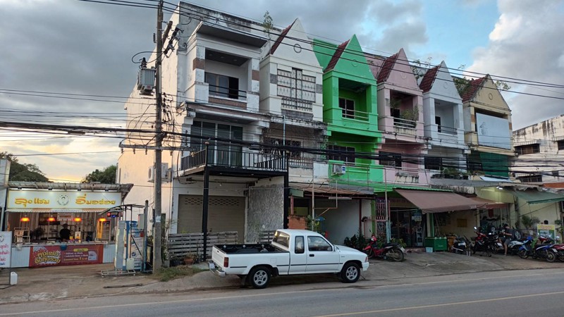 ขายทาวน์โฮม-ติดถนนสีหราชเดโชไชยบ้านเป็ด-ขอนแก่น