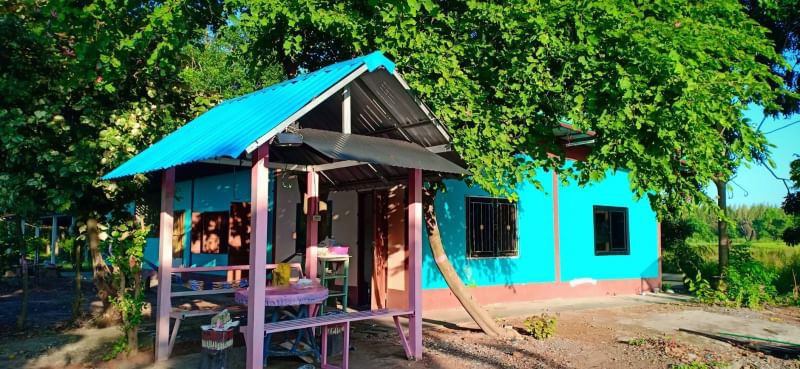 ขายบ้าน2หลังริมถนนมิตรภาพ-มี4ห้องนอน3ห้องน้ำ