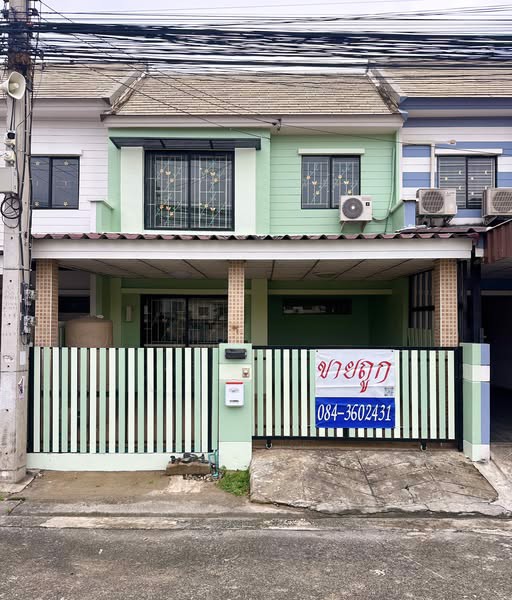 ขายถูก หมู่บ้านพฤกษา 52/2 ถนนเมน ติดสวน