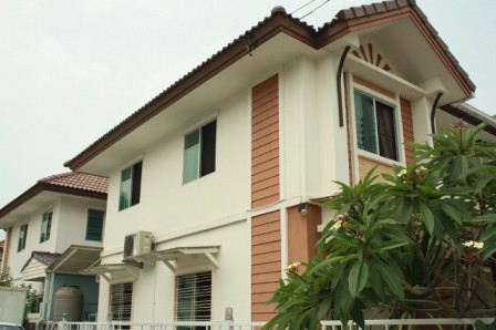 ให้เช่าทาวน์เฮ้าส์-บ้านสวยทำเลดีหลังมุม-หมู่บ้านพฤษาวิลล์17-ซพุทธบูชา36-ถพุทธบูชา-บางมด-ทุ่งครุ