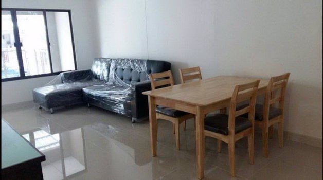 ให้เช่าทาวเฮ้าส์-ในหมู่บ้านพฤกษาวิลล์-73-ซอยพัฒนาการ-44