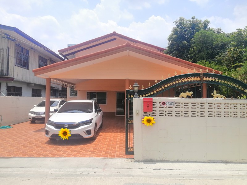 ให้เช่า-ด่วน-บ้านเดี่ยว2ชั้น-70ตรว-ถนน-ลาดพร้าว-เข้าออกทะลุ-ลาดพร้าว64ได้-ใกล้บิ๊กซีอิมพีเรียล