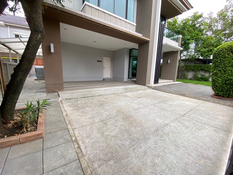 ให้เช่า-บ้านเดี่ยวพร้อมอยู่-หมู่บ้านเดอะแกรนด์บางนา-วงแหวน