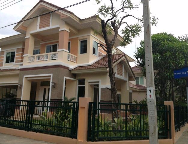 h-498-ให้เช่า-บ้านเดี่ยวหลังมุม-perfect-place-รามคำแหง-164-private-zone-fully-furnished