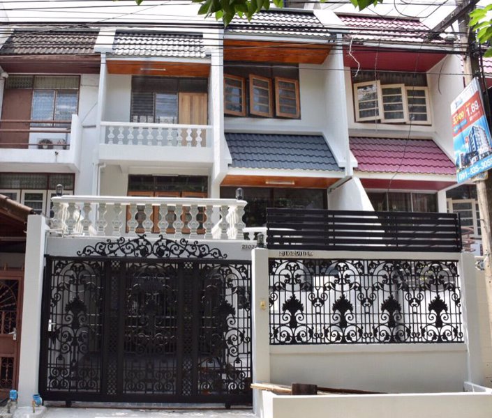 t-726-ให้เช่า-ทาวน์เฮ้าส์-renovate-ใหม่-ซรามคำแหง26-1-สภาพดีพร้อมอยู่-ราคา-25000-บาท