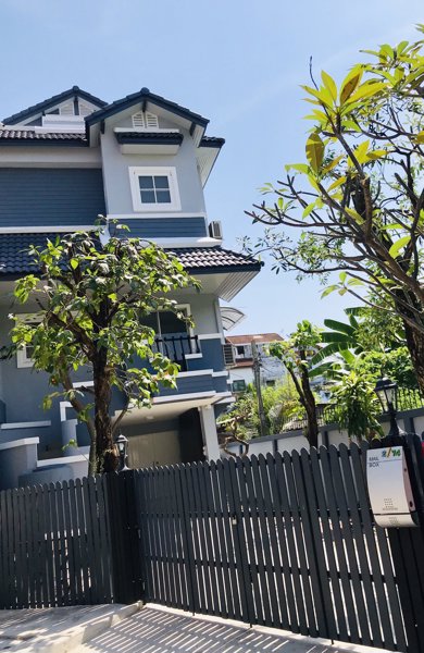 t-747-ให้เช่า-ทาวน์โฮมหลังมุม-มเน็พปาร์ค-เกษตรนวมินทร์-บ้านสวยสภาพดี-เนื้อที่-47-ตรว-เหมาะทำออฟฟิศ