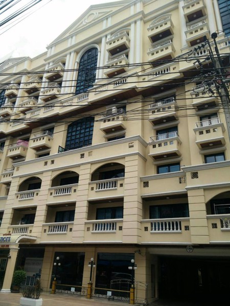 ให้เช่า-คอนโด-silom-terrace-38-sq-m-fully-furniture-5-min-from-bts-saladaeng