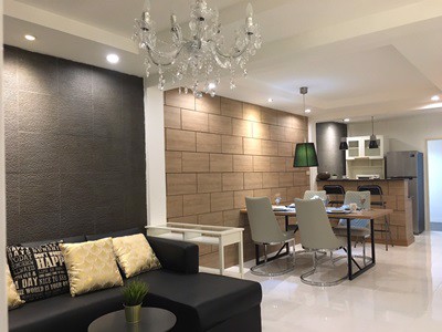 ขาย-ทาวน์เฮ้าส์-แต่งหรู-สิรินดา-พัทยา-เฟอร์นิเจอร์ครบพร้อมอยู่-เพียง-199-ล้านบาท