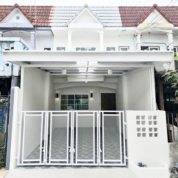 ให้เช่า-ทาวน์เฮ้าส์-2-ชั้น-รีโนเวทใหม่-มรินทร์ทอง-รามคำแหง-190-ใกล้รถไฟฟ้า-ราคา-13000-บาท