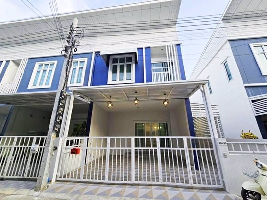 ทาวน์เฮ้าส์-2-ชั้น-หลังมุม-มชลดิษฐ์-อยู่ใกล้-โลตัสมอลล์-สมุทรปราการ-บ้านสวย-เฟอร์ครบ