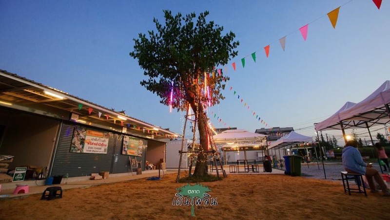 พื้นที่ให้เช่าทำร้านค้า-ร้านอาหาร-หลังเซเว่น-ใกล้-รรนายร้อยสามพราน-นครปฐม