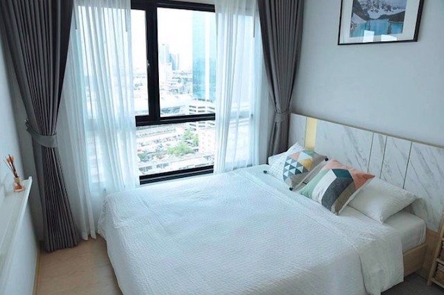 the-tree-sukhumvit-71-18th-floor-beautiful-view-peaceful-arl-ramkhamhaeng
