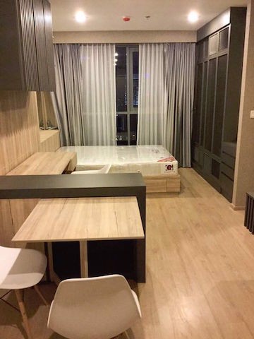ideo-q-chula-samyan-fully-furnished-ready-to-move-in-sam-yan-mrt
