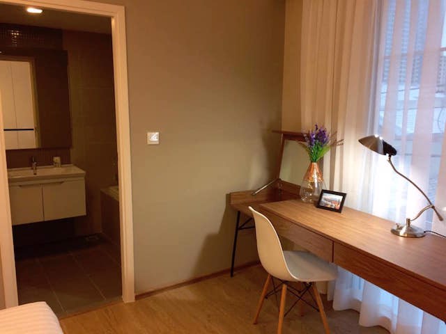 maestro-39-near-bts-phrom-phong-clean-peaceful-private