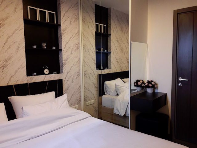 the-base-park-west-fully-furnished-clean-beautiful-view-private-bts-on-nut