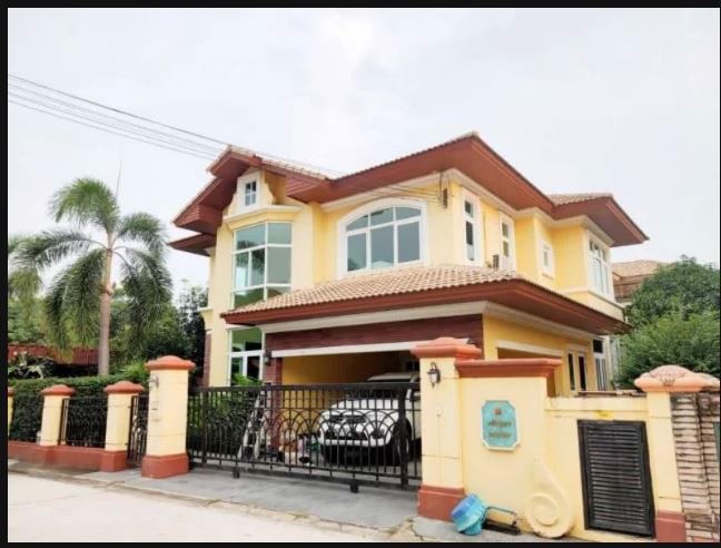 ขาย-หรือ-ให้เช่าบ้านเดี่ยว-2-ชั้น-หมู่บ้านภัสสร-4-ถนนรังสิต-นครนายก-คลอง-3-ติดถนนใหญ่-พร้อมเฟอร์