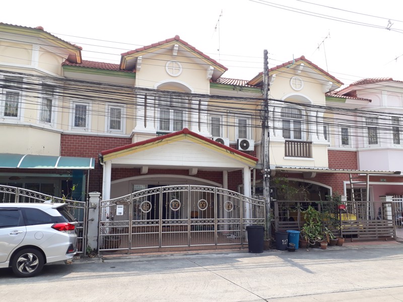 ให้เช่าทาวน์เฮ้าส์-หมู่บ้านพฤกษาวิลล์2-ใกล้-มรังสิต