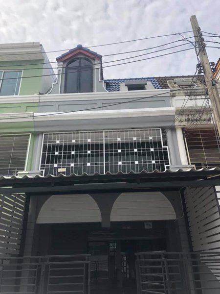 ให้เช่าทาวน์โฮม-3-ชั้น-เหมาะสำหรับสำนักงาน-ลาดพร้าว-42-ใกล้-mrt-ลาดพร้าว