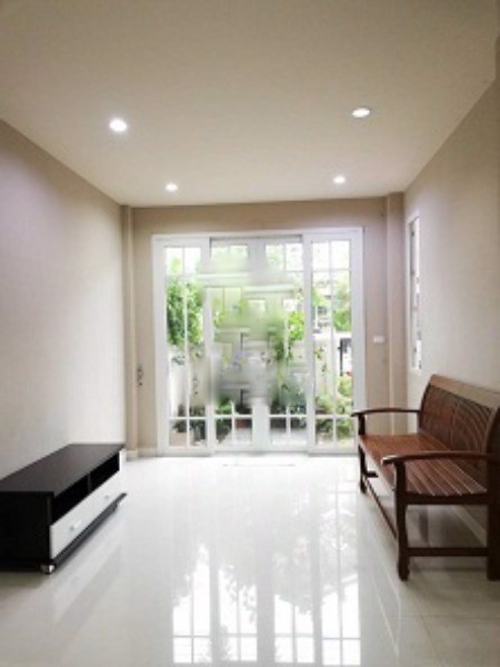 ให้เช่าทาวน์เฮ้าส์-หมู่บ้านเปี่ยมสุข-ทัศคานี-ถนน-ติวานนท์-ปากเกร็ด-22