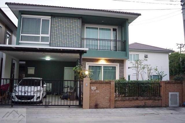 ขายบ้านแฝดสไตล์บ้านเดี่ยว-2-ชั้นหลังมุม-หมู่บ้านโกลเด้น-นีโอ-อ่อนนุช65-ใกล้airport-link-ทับช้าง