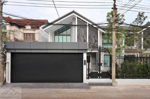 ขายบ้านแฝดสร้างใหม่-ลาดพร้าว-41-หมู่บ้านพรไพลิน2-ใกล้btsภาวนาเพียง-200-เมตร