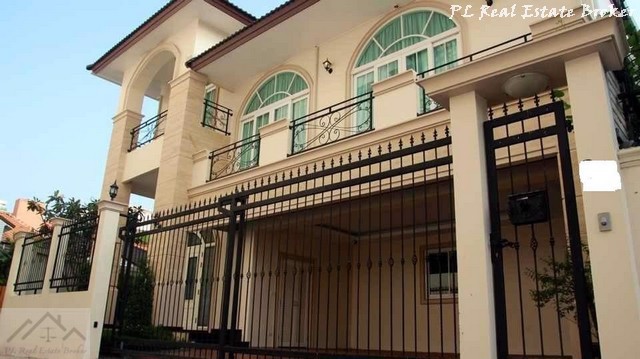 ขายบ้านหรู-2-ชั้น-สุขุมวิทซอย4-ใจกลางสุขุมวิท-นานาใต้-ใกล้สวนเบญจกิติ-ใกล้-bts-นานา