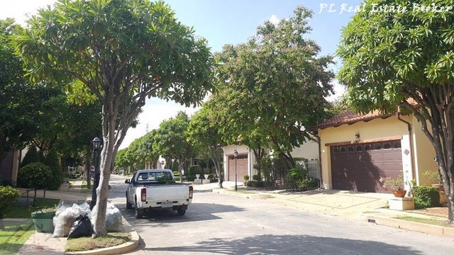 ให้เช่าบ้านเดี่ยวสไตล์แคลิฟอร์เนียบางนา-กม7-เนื้อที่-190-ตารางวา-ใกล้เมกะบางนา