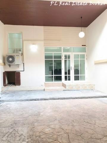 ให้เช่าทาวน์โฮม-4-ชั้น-4-ห้องนอน-บุษราคัมเพลส-วิภาวดีรังสิต-20-ลาดพร้าว-18-ใกล้-mrt-ลาดพร้าว