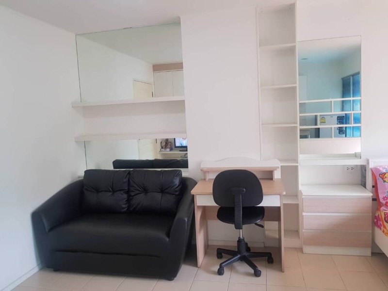 ขายด่วนราคาโดน-ลุมพินีคอนโดทาวน์นวมินทร์รามอินทรา-ห้องบิ้วอินอย่างดี-เฟอร์-เครื่องใช้ไฟฟ้าครบ