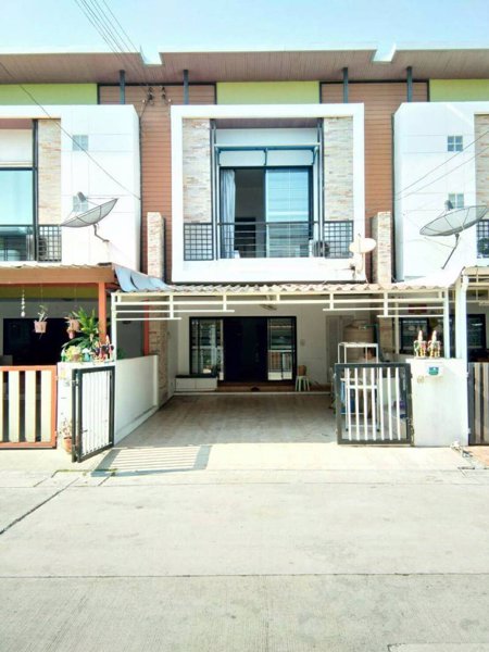 ให้เช่าทาวน์โฮม-2ช้น-ขนาด-3นอน-2น้ำ-พร้อม้ฟอร์-ย่านกิ่งแก้ว25-1-ใกล้สุวรรณภูมิ