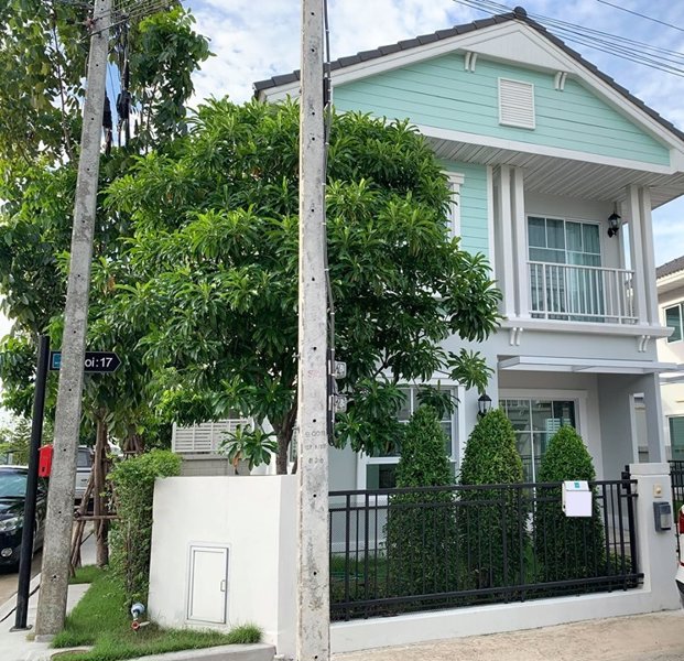 ให้เช่าบ้านแฝดสไตล์ยุโรป-รังสิต-นครนายก-คลอง-7-หลังมุม-ขนาด-3นอน-2น้ำ