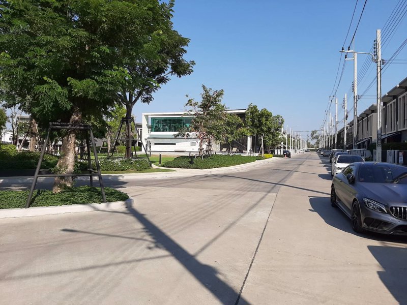 ให้เช่า-พลีโน-สุขมวิท-บางนา-กม7-pleno-ขนาด-3นอน-2น้ำ-บ้านใหม่พร้อมเฟอร์