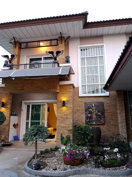 ให้เช่าบ้านเดี่ยว-63ตรวหลังมุม-ตกแต่งครบพร้อมเฟอร์