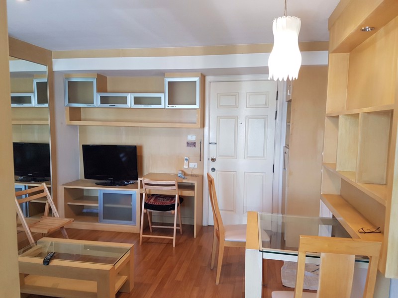 คอนโดริเวอร์วิว-โค้งน้ำเจ้าพระยาพระรามสามให้เช่า