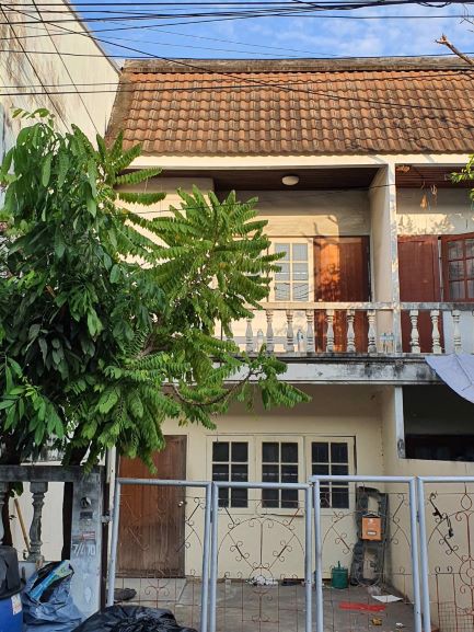 ให้เช่าทาวน์เฮ้าส์-2-ชั้น-หมู่บ้านร่มโพธิ์-2-เทพารักษ์-สมุทรปราการ