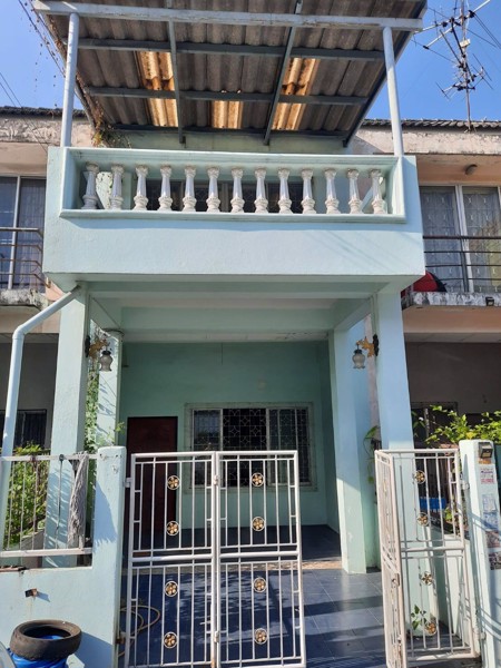 ทาวเฮ้าส์ให้เช่า